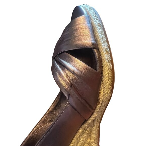 Cole Haan 9.5 B Air Camilla Metallic Gray Taupe Wedge Shoes 2.5" Heels - Picture 12 of 12